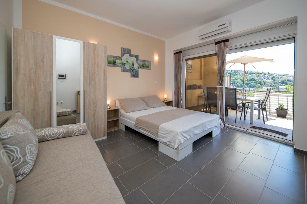 Apartment Zorica Crikvenica Exteriör bild