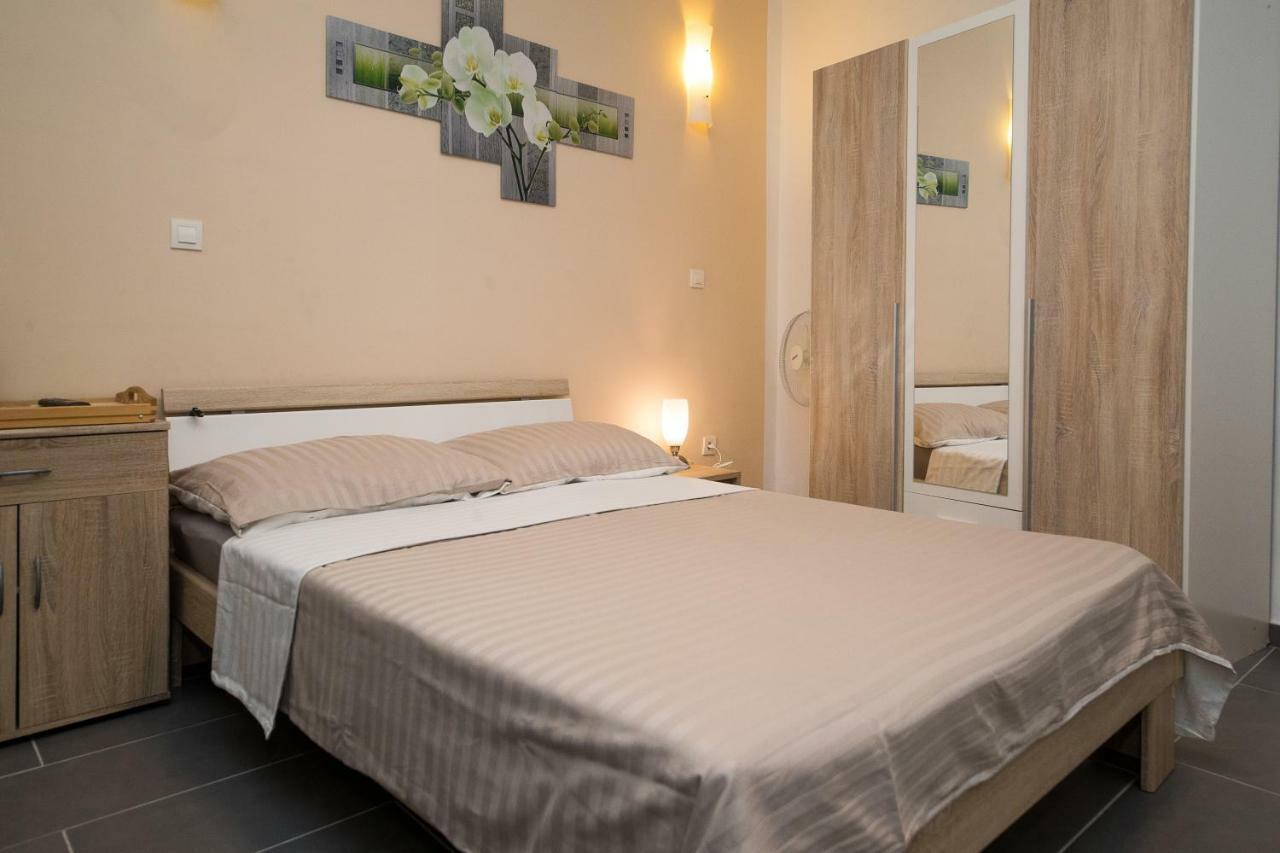 Apartment Zorica Crikvenica Exteriör bild