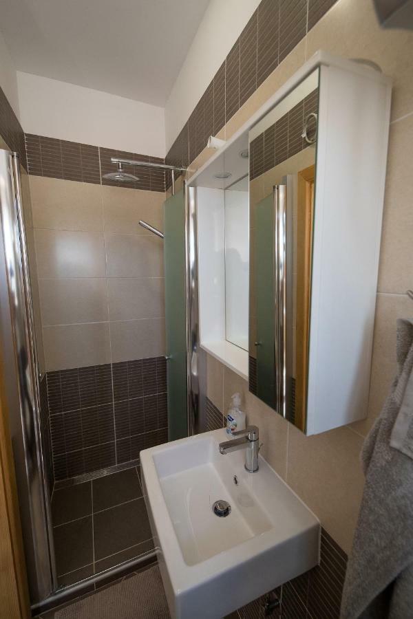 Apartment Zorica Crikvenica Exteriör bild